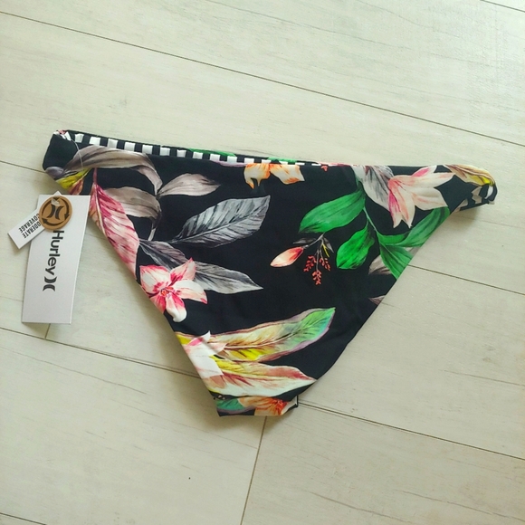 HURLEY NEW Flora Reversible Bikini Bottom - Picture 3 of 11